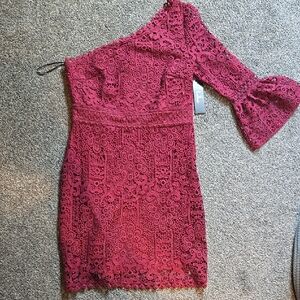 Lulu's Lace One-Shoulder Dress in Maroon